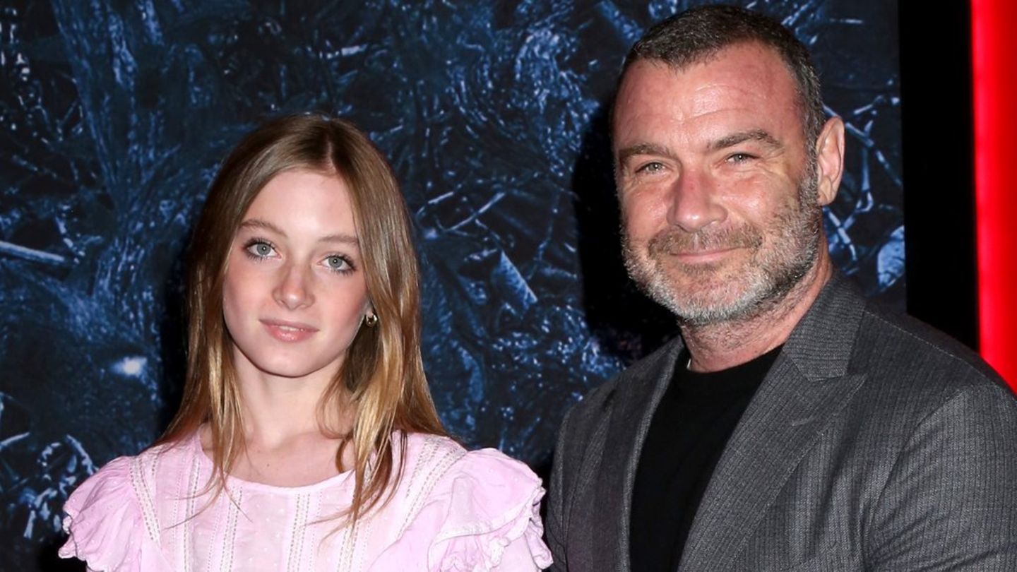Liev Schreiber sieht seine Tochter Kai nicht als Nepo Baby