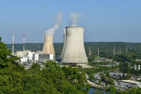 Das Akw Tihange bei Lüttich unweit der deutschen Grenze