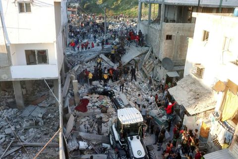 Zerstörtes Gebäude in Latakia