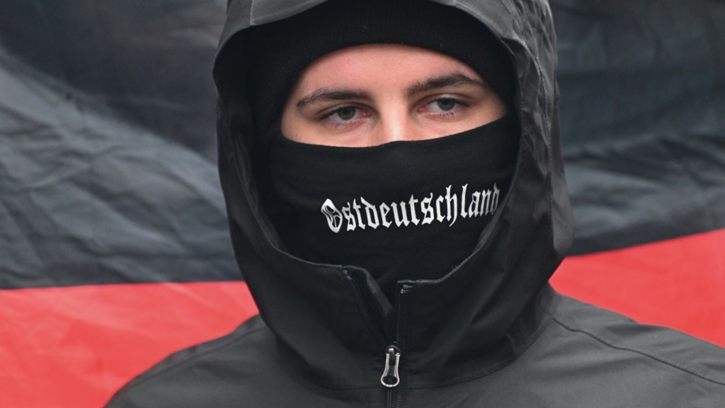 Rechtsextremist bei Szene-Demonstration in Berlin 2024