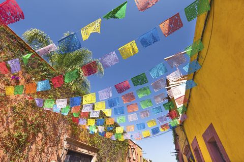 Bunte Gebäude und Straßen von San Miguel de Allende