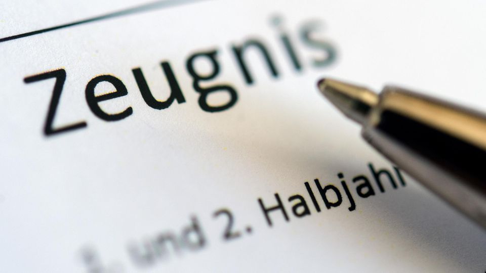 Lehrermangel in Thüringen: Zeugnisse ohne Noten sorgen für Frust (Video)