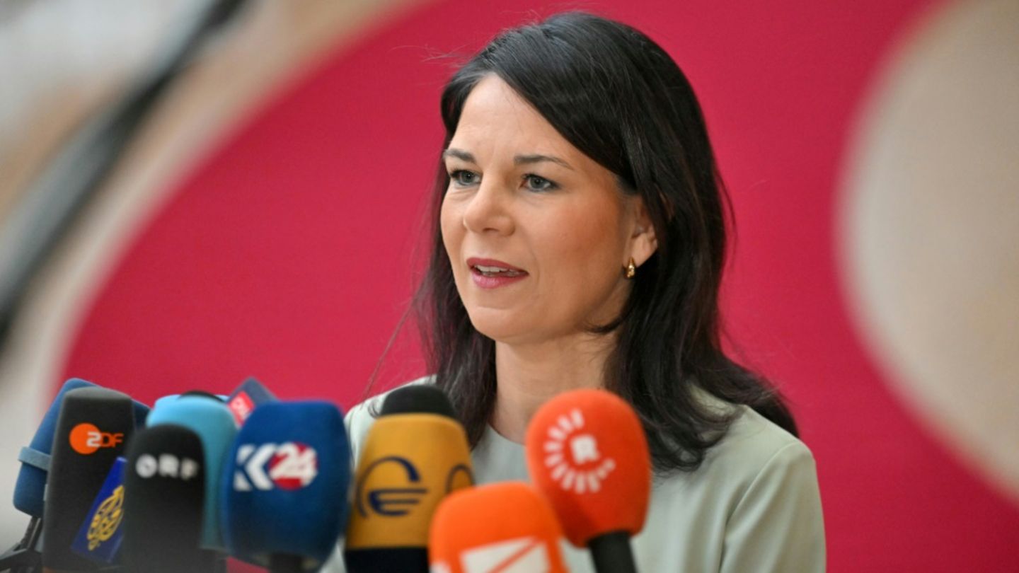 Außenministerin Annalena Baerbock in Brüssel