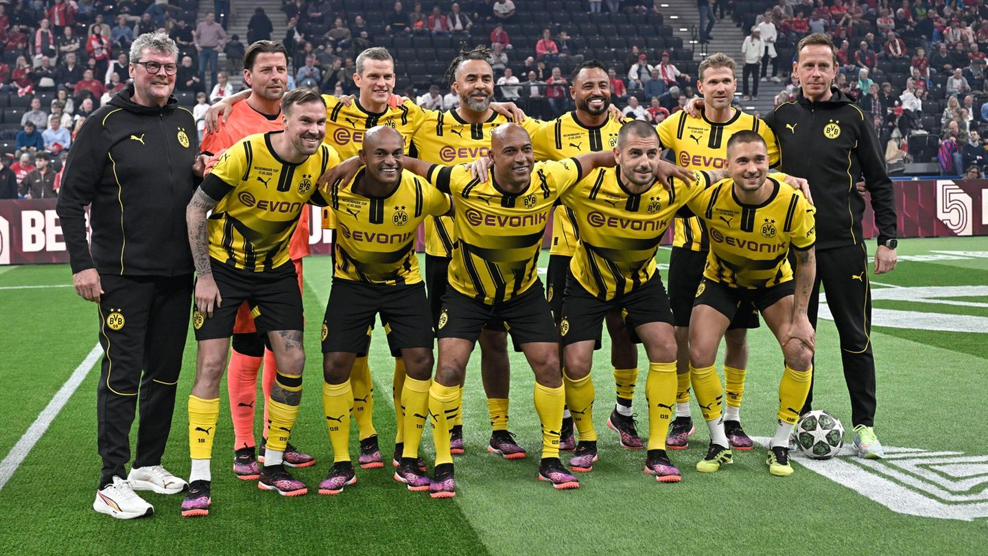 Beckenbauer Cup Borussia Dortmund Teamfoto