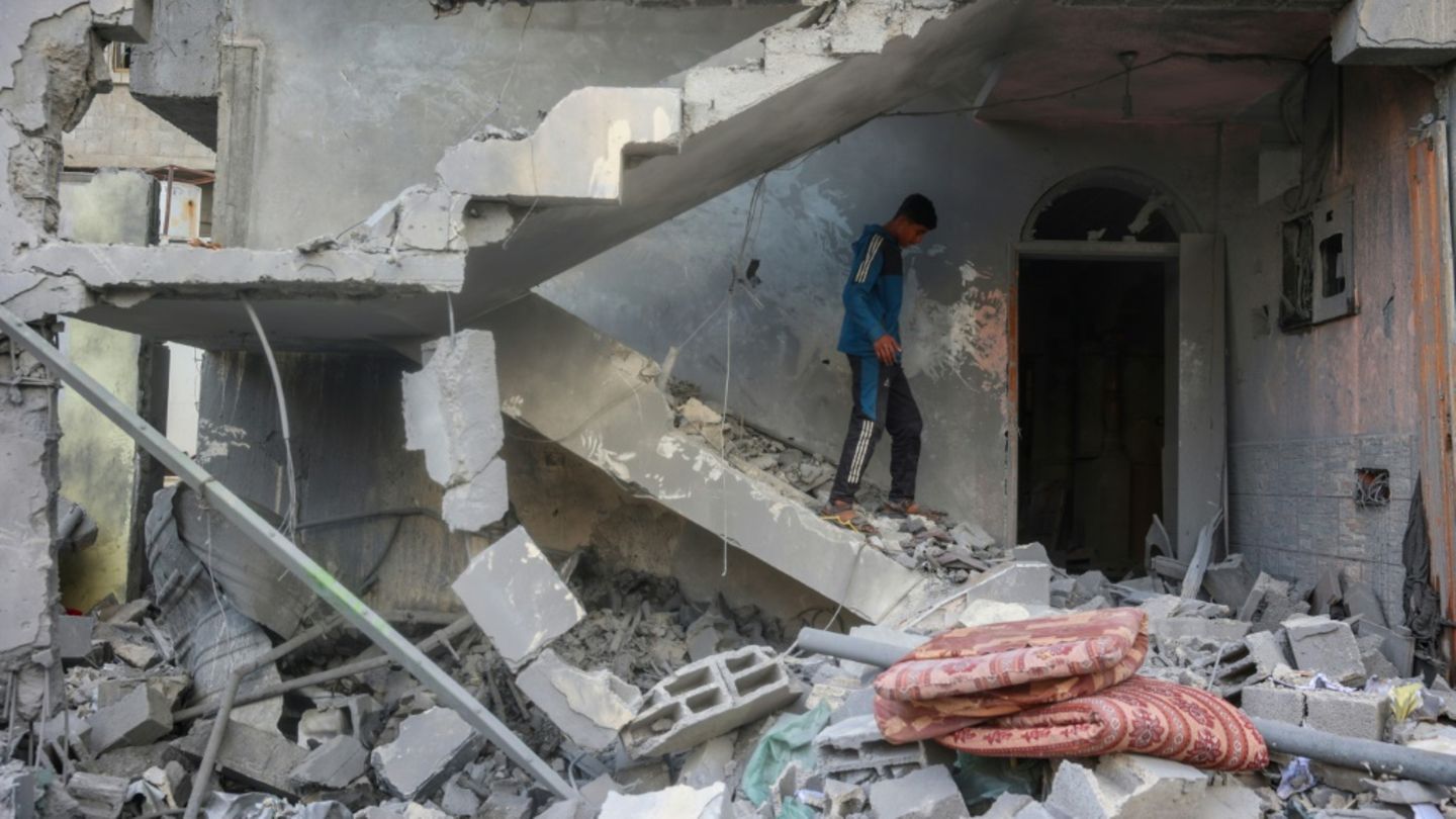 Trümmer nach israelischen Angriffen im Gazastreifen