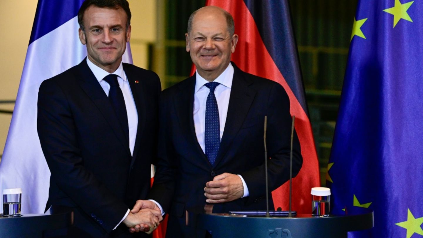 Macron und Scholz (r.)