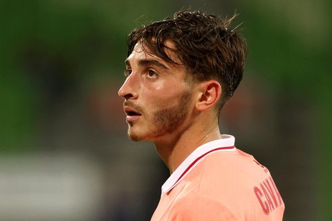 Fußballspieler Joshua Cavallo spricht über Homosexualität im Sport