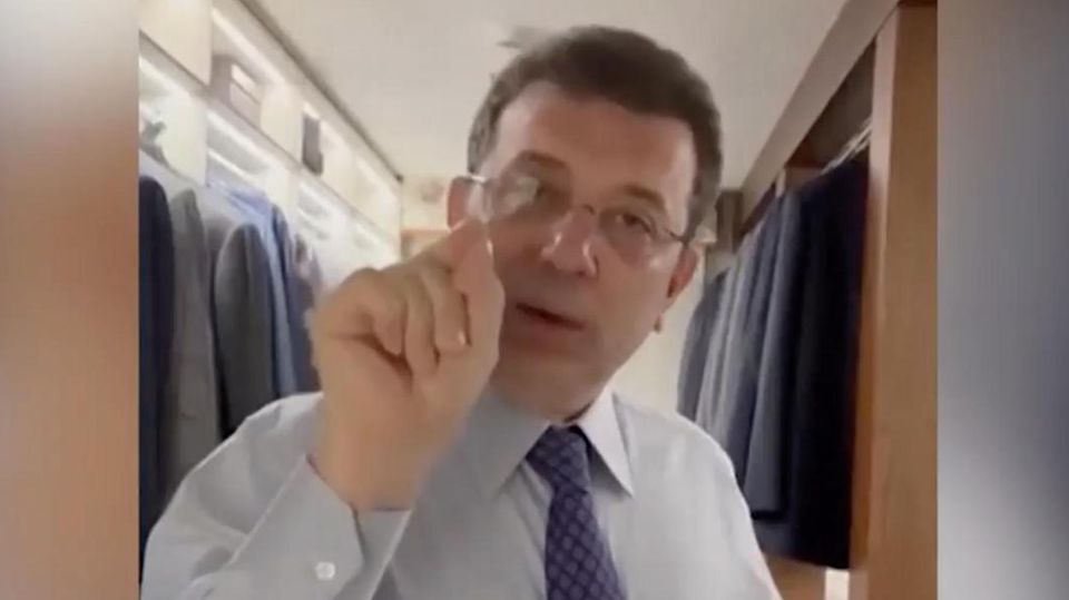 Wenige Tage vor seiner geplanten Ernennung zum Präsidentschaftskandidaten ist Ekrem Imamoglu festgenommen worden. Kurz vor der Festnahme nahm er noch diese Videobotschat auf.