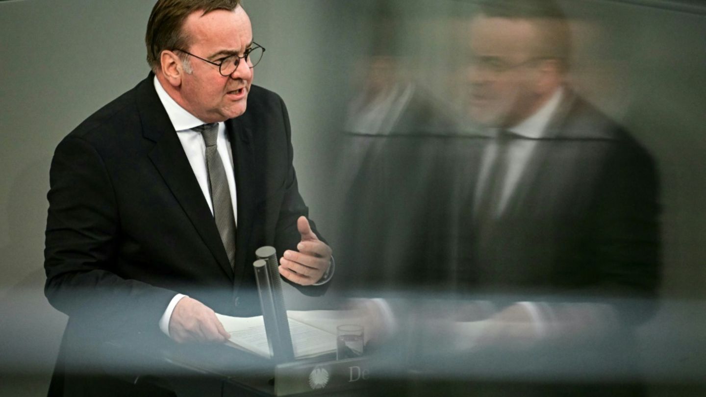 Pistorius im Bundestag
