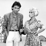 Hugo Egon Balder und die blonde Ingrid Steeger 1985 in der TV-Sendung "Rück -Show"