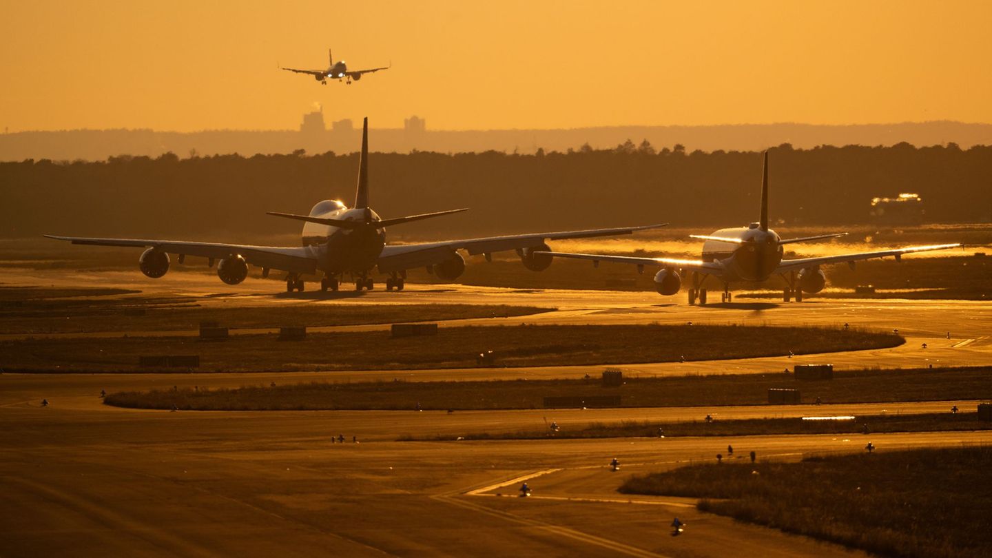 Airlines: Initiative will Klimaschutz-Mittel für Luftfahrt nutzen