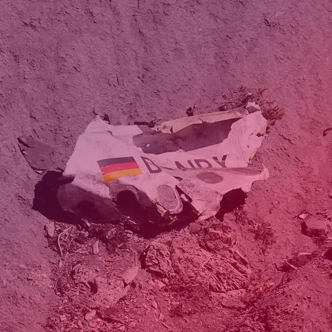 Wrackteile des Germanwings Airbus A320 in den französischen Alpen