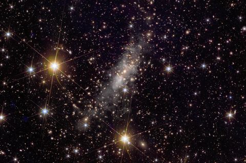 10 Milliarden Lichtjahre entfernt: ESA veröffentlicht spektakuläre All-Aufnahmen