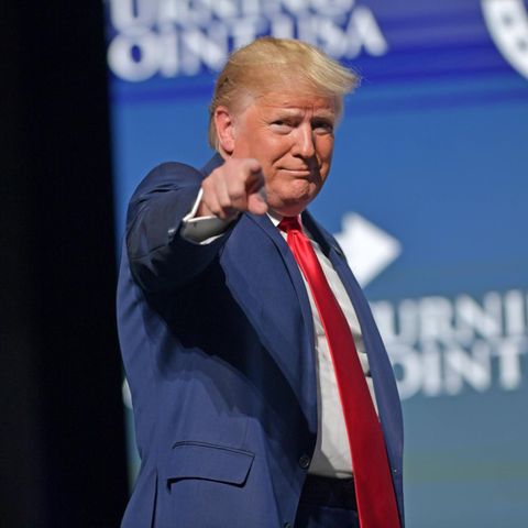 Seinen Wahlkampf hatte Donald Trump mit einem Versprechen an seine Anhänger begonnen: "Für diejenigen, denen Unrecht getan und die betrogen wurden, bin ich die Vergeltung"