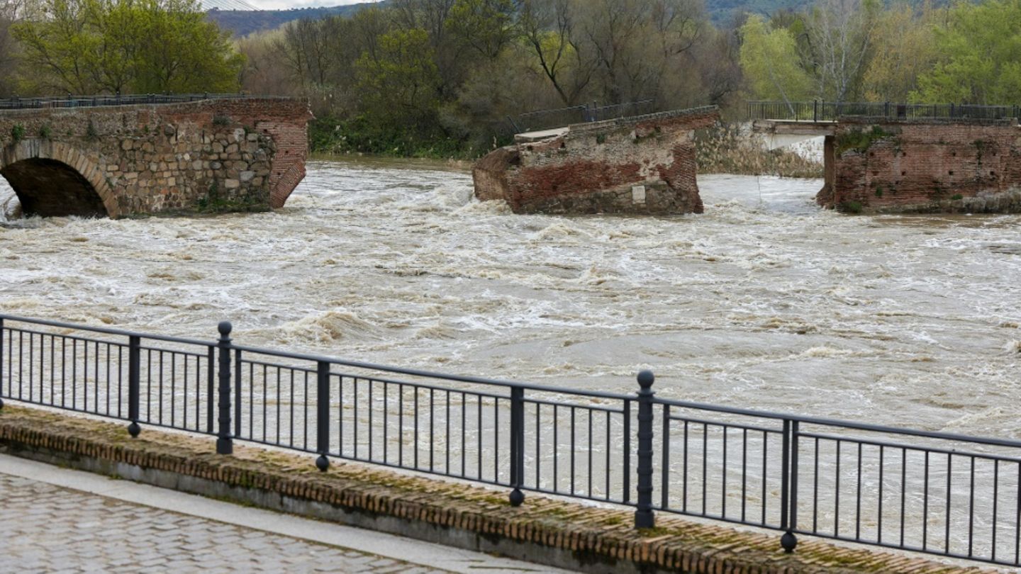 Die abgeschwemmte antike römische Brücke in Talavera de la Reina