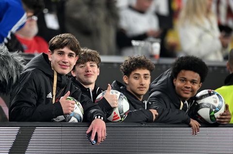Nations League: Balljungen im Spiel Deutschland gg Italien