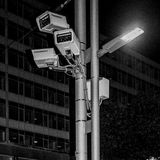 Ein Anblick, der direkt dystopische Gefühle auslöst? Dabei handelt es sich hier um "ganz normale" Überwachungskameras, die an der Straße der Nationen angebracht sind wie an vielen anderen Straßen und Plätzen in ganz Deutschland