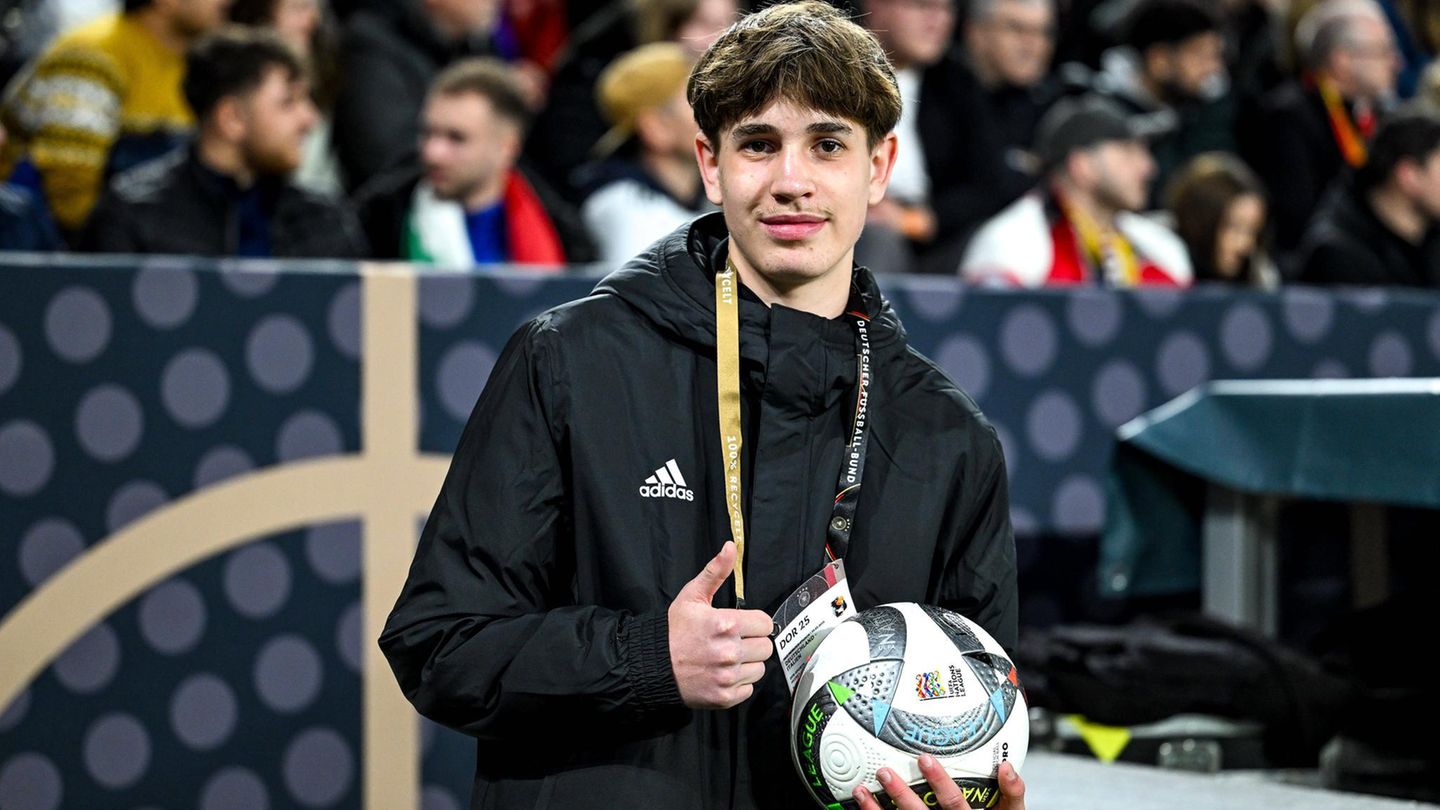 Tor gegen Italien: Spielmacher an der Seitenlinie: Diese Balljungen haben Fußballspiele beeinflusst