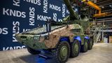 Der deutsch-französische Konzern ging 2015 aus dem deutschen Leopard-2-Panzerhersteller Krauss-Maffei Wegmann (KMW) und dem französischen Rüstungskonzern Nexter hervor. KNDS ist an dem Panzergetriebe-Hersteller Renk beteiligt.