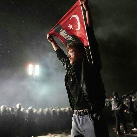 In der Türkei kracht es seit Tagen: Schwere Zusammenstöße zwischen Demonstranten und Sicherheitskräften in Istanbul