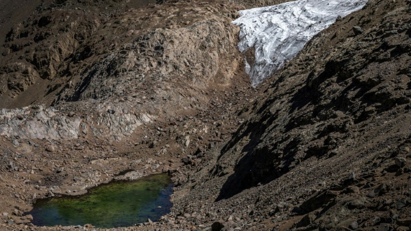 Schmelzender Gletscher in Kenia