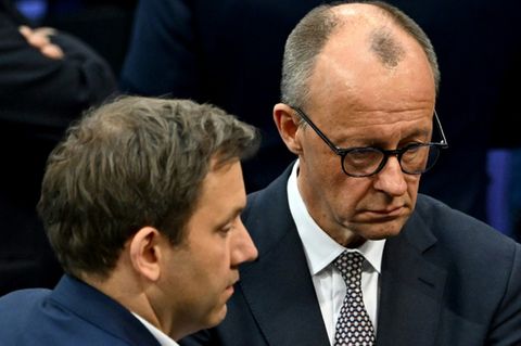 SPD-Chef Klingbeil und CDU-Vorsitzender Merz