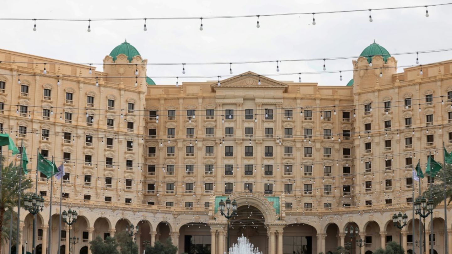 Das Ritz-Carlton-Verhandlungshotel in Riad