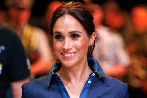 Herzogin Meghan macht jetzt auch noch in Mode. Herzogin Meghan macht jetzt auch noch in Mode.