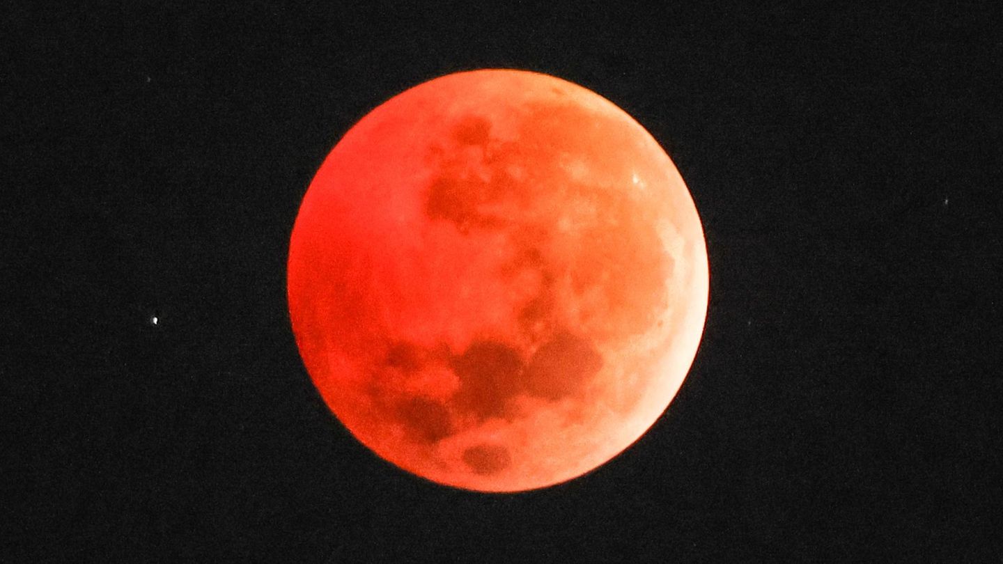 Himmelsphänomen Blutmond Himmelsphänomen Blutmond