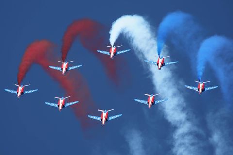 Bei einer Übung in Ostfrankreich sind zwei Flugzeuge der französischen Kunstflugstaffel zusammengestoßen (Symbolbild)