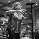 Connie Fortner spricht zu den Mitgliedern des National Transportation and Safety Board