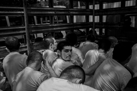 Willkürliche Strafen in El Salvador