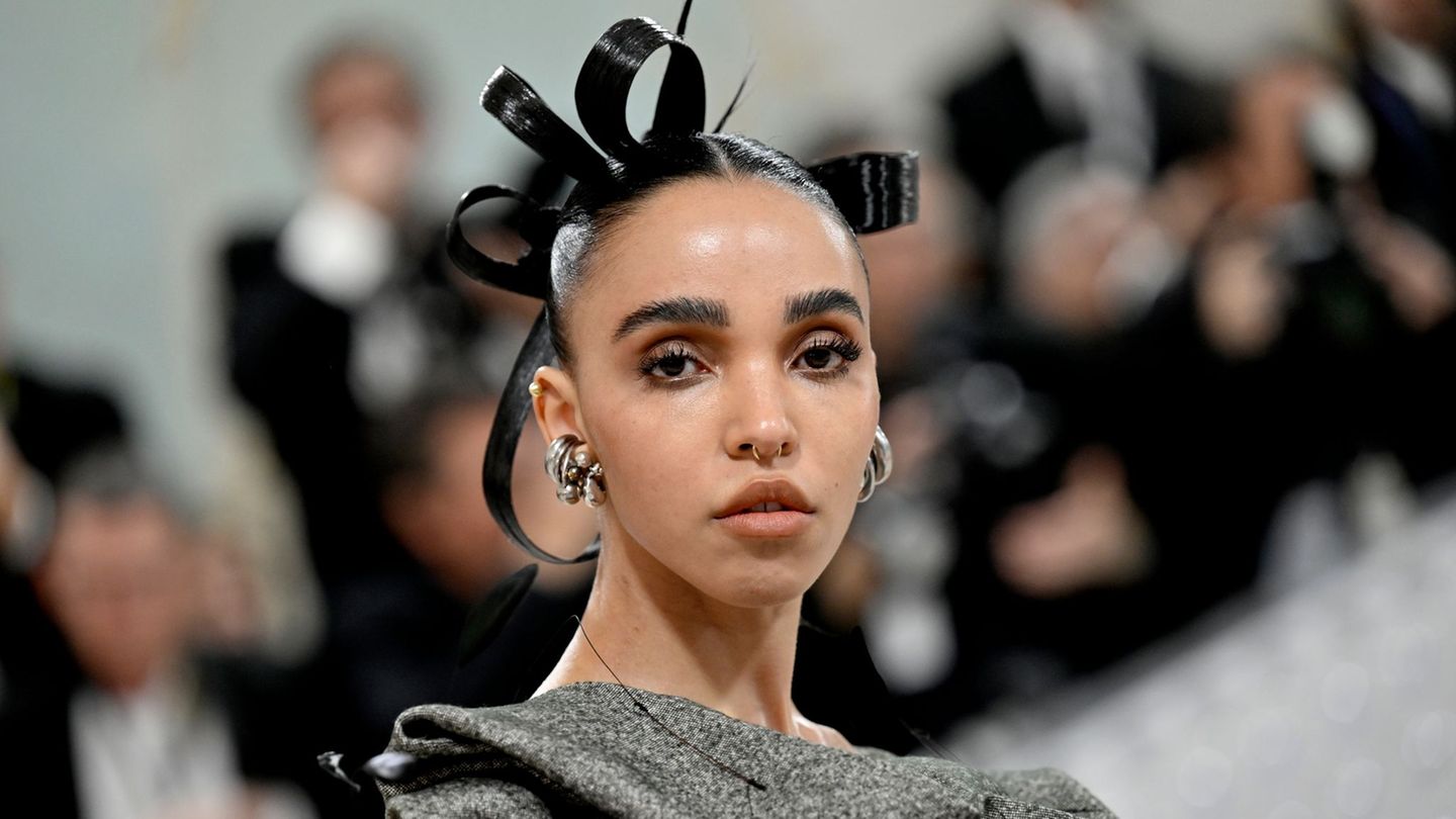 Musikerin FKA Twigs ist nach eigener Aussage "am Boden zerstört". (Archivbild)