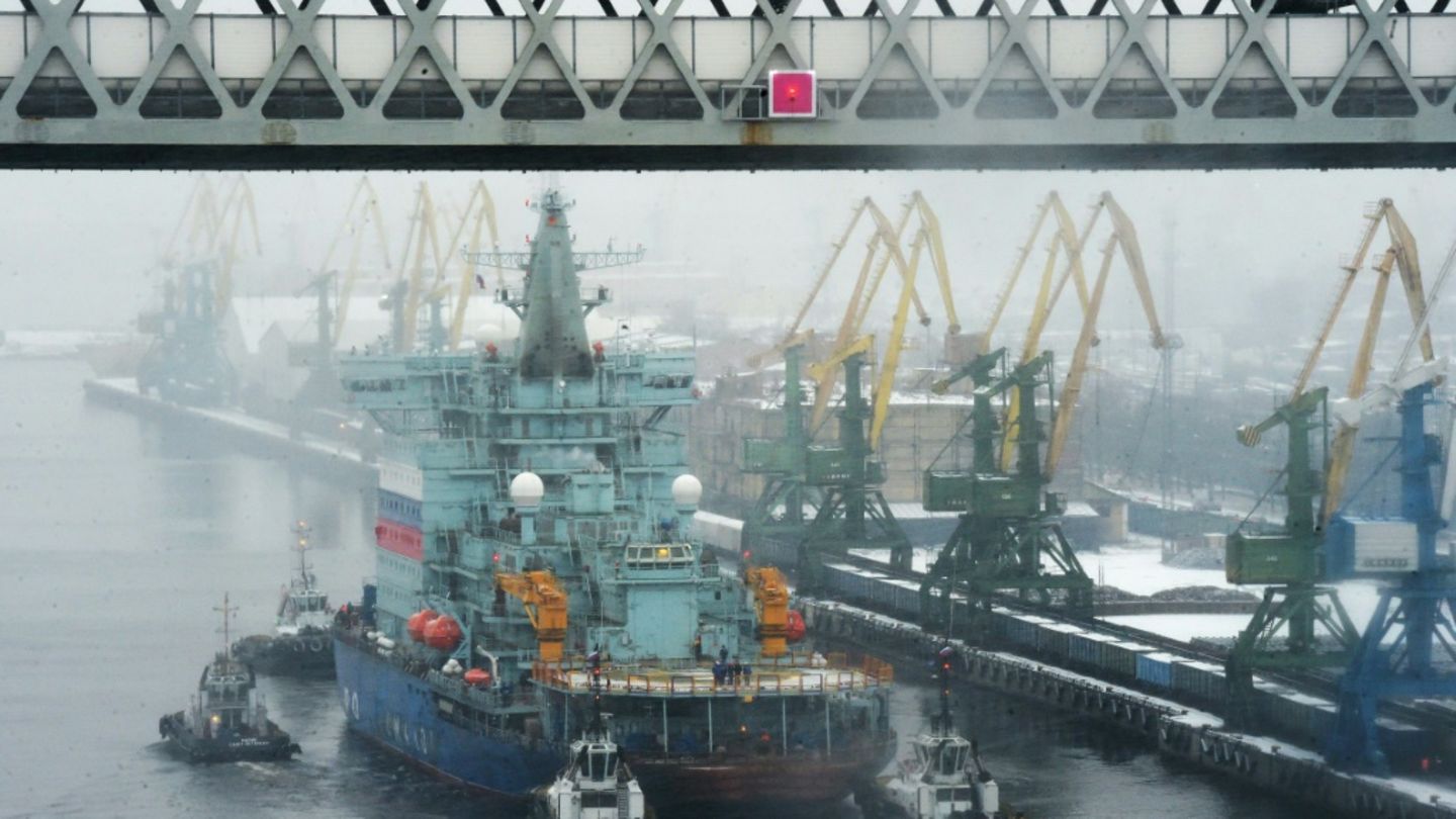 Der russische Eisbrecher "Arktika"