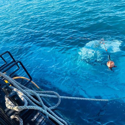 Die Rettungsstelle für ein gesunkenes Touristen-U-Boot im Roten Meer vor der Küste von Hurghada in Ägypten