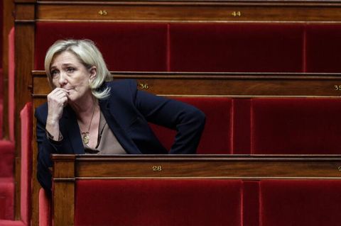 Marine Le Pen im Parlament