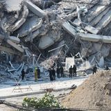 Thailand rief für seine Hauptstadt den Notstand aus. In Bangkok stürzte ein Hochhaus im Bau ein