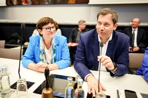 Die SPD-Vorsitzenden Saskia Esken und Lars Klingbeil