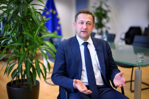 EU-Agrarkommissar Hansen am 28. März in Brüssel