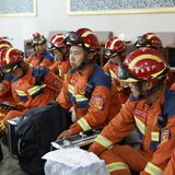 Ein Rettungsteam aus der südwestchinesischen Provinz Yunnan traf am frühen Samstag im myanmarischen Rangun ein. China gehört zu den wenigen Verbündeten der Militärjunta