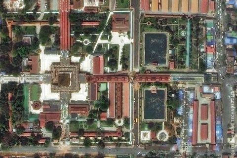 Vorher-Nachher-Bilder: Satellitenaufnahmen zeigen Ausmaß des Erdbebens