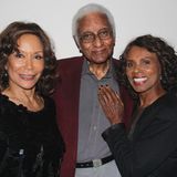 James Bond: Gloria Hendry mit ihrem Ehemann, Jazz-Legende Phil Wright und der Sängerin Freda Payne auf einer Party 2014