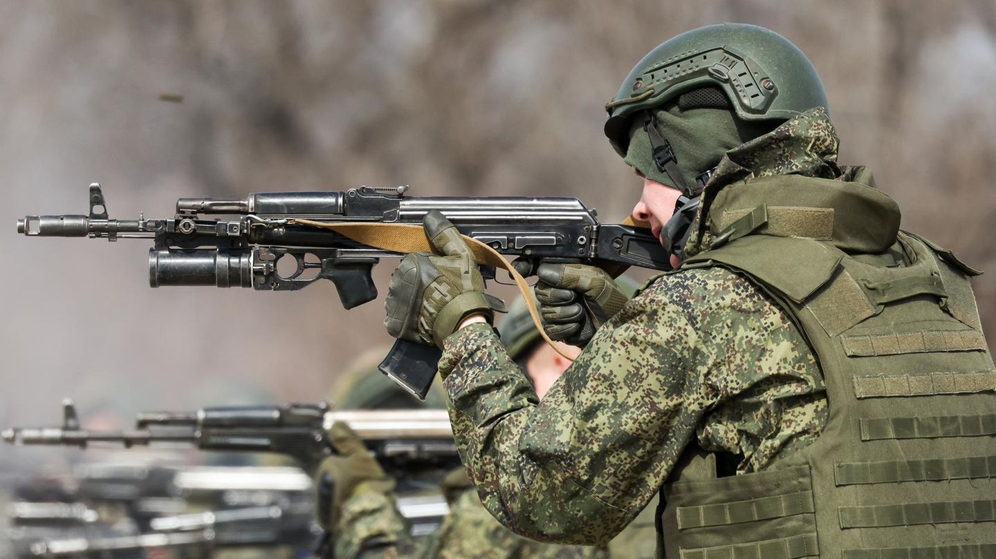 Russia appeals to the record of recruits