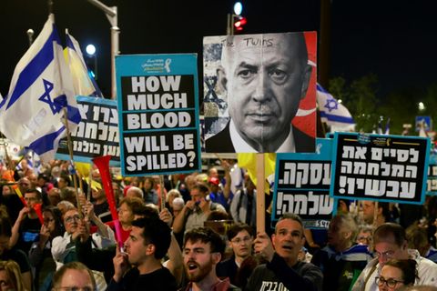 Proteste gegen Netanjahu am Montagabend in Jerusalem