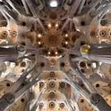 Innenansicht der Sagrada Família in Barcelona