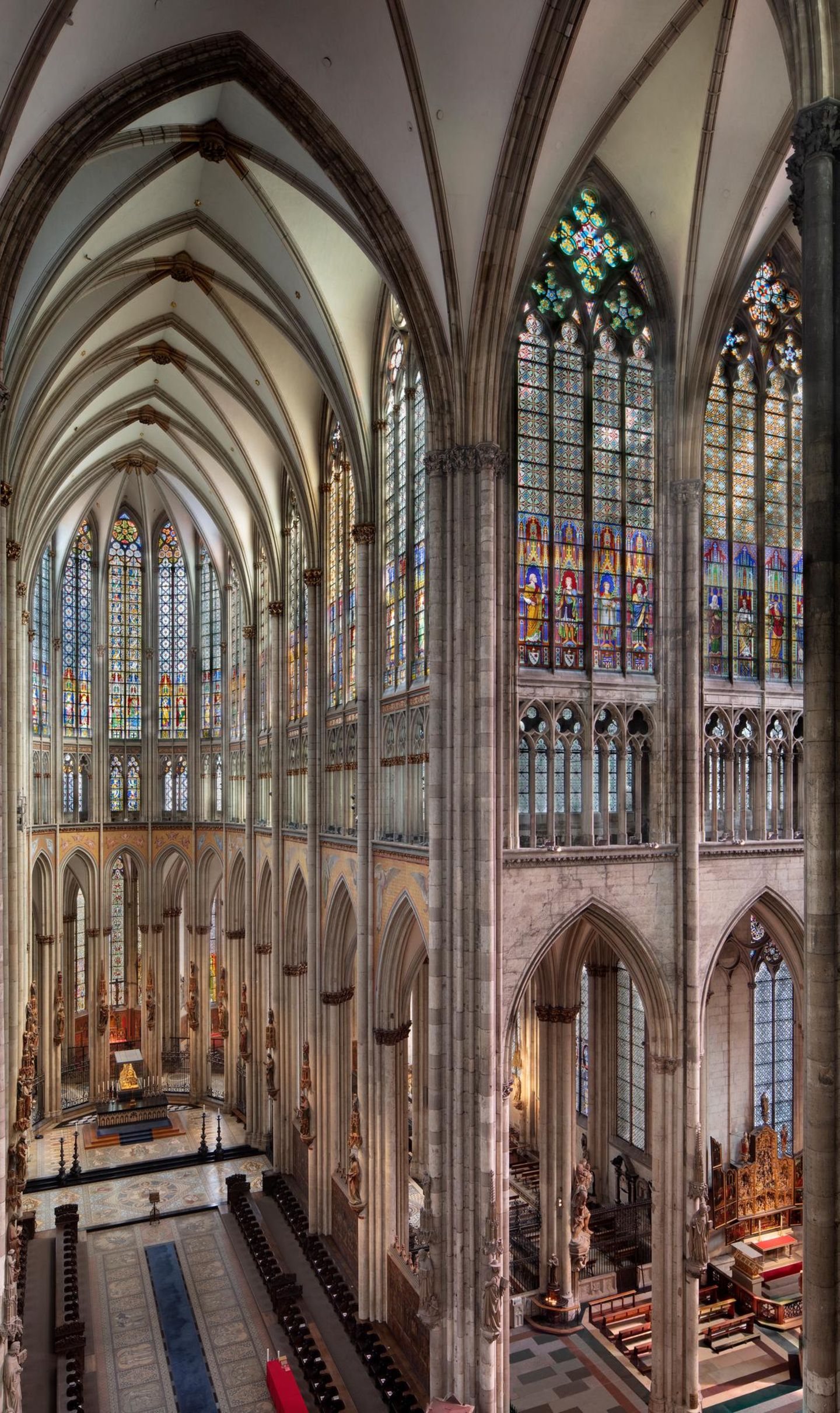 Innenansicht des Kölner Doms