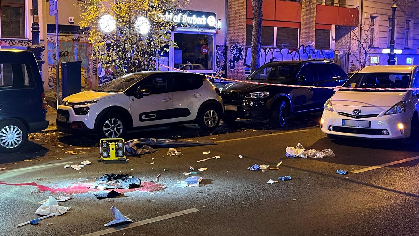 Um sechs Prozent zugenommen hat 2024 die Zahl der Fälle, in denen mit Schusswaffen gedroht wurde. In 4687 Fällen wurde laut der Polizeilichen Kriminalstatistik (PKS) mit einer Schusswaffe geschossen – plus 1,9 Prozent