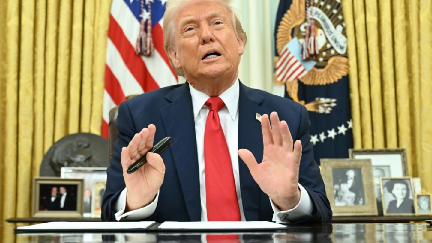 Donald Trump im Oval Office