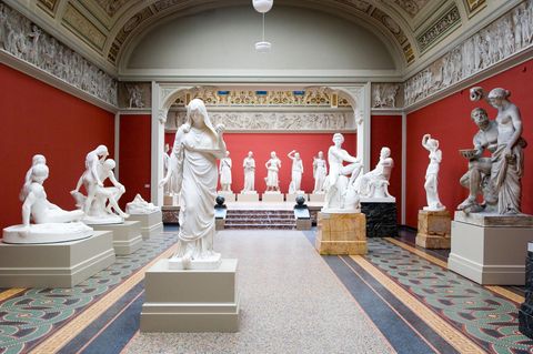 Statuen in der Ny Carlsberg Glyptotek in Kopenhagen