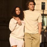 Vip News: Elias Becker modelt gemeinsam mit seiner Freundin Yasmine